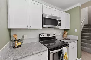 8404 Forest Ln, Dallas, TX 75243 - Photo 13