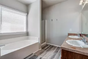 106 Jennie Marie, Ferris, TX 75125 - Photo 17