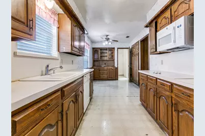 7305 Heathermore Drive, Dallas, TX 75248 - Photo 7