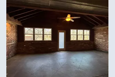 12065 Forest Glen Lane, Balch Springs, TX 75180 - Photo 13