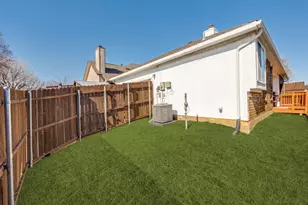 4321 Harvest Hill Rd, Carrollton, TX 75010 - Photo 25