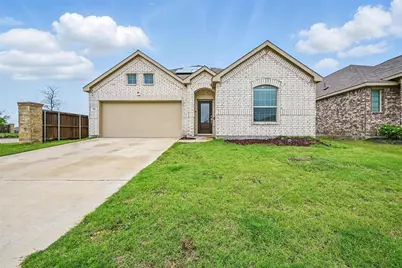 132 Wyndemere Lane, Princeton, TX 75407 - Photo 1