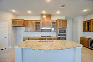 2900 Blf Crk Dr, Mansfield, TX 76063 - Photo 17