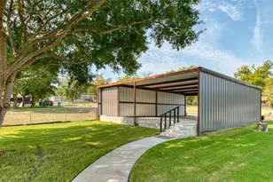 1228 Linville Ln, Weatherford, TX 76086 - Photo 5