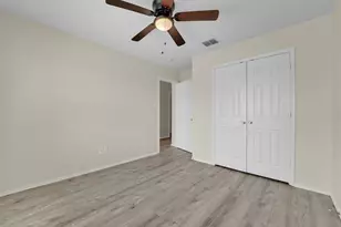 305 Woodridge Dr, Oak Point, TX 75068 - Photo 11