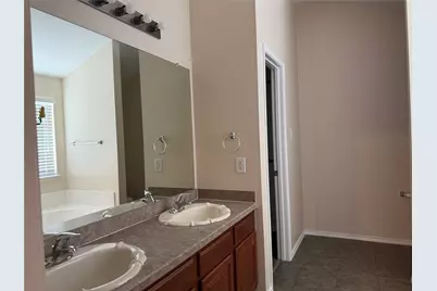 305 Woodridge Drive, Oak Point, TX 75068 - Photo 15