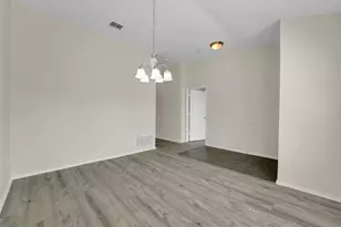 305 Woodridge Dr, Oak Point, TX 75068 - Photo 9