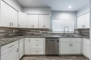 109 W Marguerita Dr, Garland, TX 75040 - Photo 9