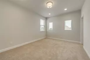 7935 Sarahville Dr, Dallas, TX 75252 - Photo 23