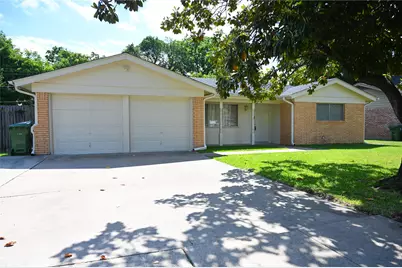 1352 Simpson Drive, Hurst, TX 76053 - Photo 3