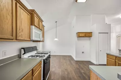 744 Oriole Drive, Saginaw, TX 76131 - Photo 13