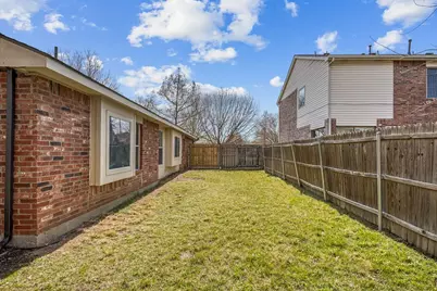 744 Oriole Drive, Saginaw, TX 76131 - Photo 37