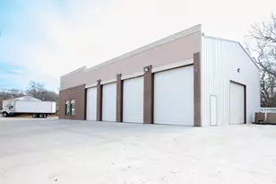 535 W Kennedale Pkwy, Kennedale, TX 76060 - Photo 1