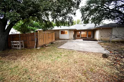 2366 Hill N Dale Drive, Irving, TX 75038 - Photo 23