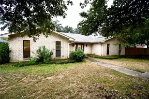 2366 Hill N Dale Dr, Irving, TX 75038 - Photo 25