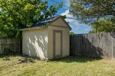 618 Plainview Drive, Mansfield, TX 76063 - Photo 17