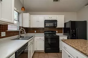 618 Plainview Dr, Mansfield, TX 76063 - Photo 7