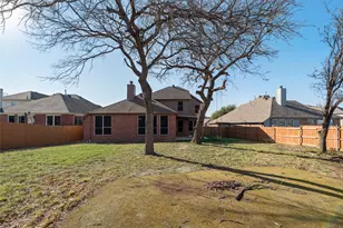 2011 Fair Oaks Cir, Corinth, TX 76210 - Photo 21