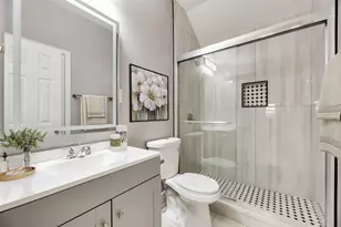 2011 Fair Oaks Cir, Corinth, TX 76210 - Photo 9