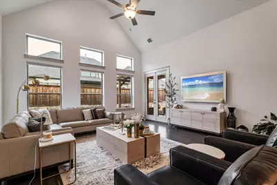 13752 Woodford Lane, Frisco, TX 75035 - Photo 17