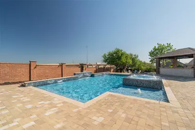 303 San Marcos Drive, Irving, TX 75039 - Photo 39