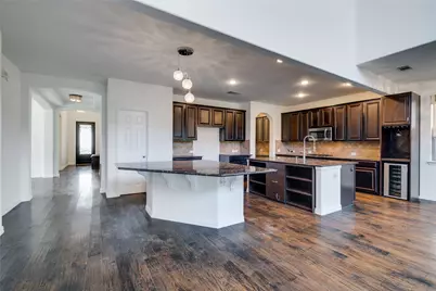 303 San Marcos Drive, Irving, TX 75039 - Photo 9