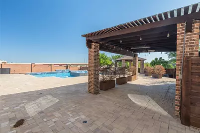 303 San Marcos Drive, Irving, TX 75039 - Photo 37