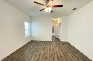 2025 Dove Creek Ln, Mesquite, TX 75149 - Photo 9