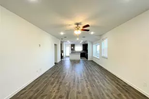 2025 Dove Creek Ln, Mesquite, TX 75149 - Photo 5