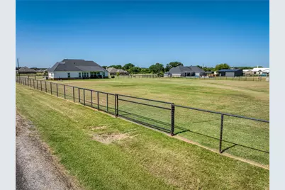 152 Katy Ranch Drive, Weatherford, TX 76085 - Photo 31