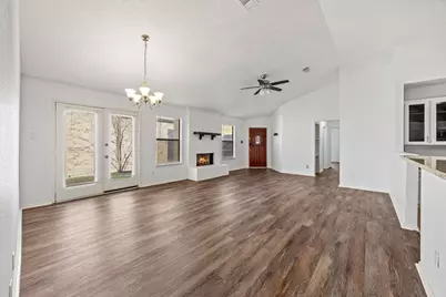 2713 Harvest Lake Drive, Irving, TX 75060 - Photo 13