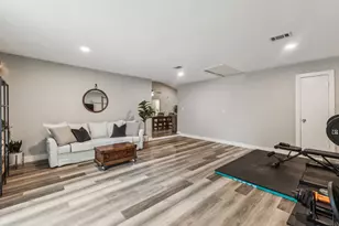 434 Jamestown Dr, Garland, TX 75043 - Photo 15