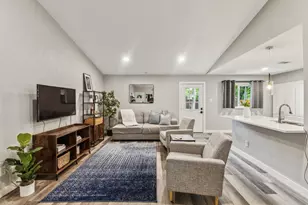 434 Jamestown Dr, Garland, TX 75043 - Photo 3