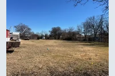 1016 N Masters Drive, Dallas, TX 75217 - Photo 9