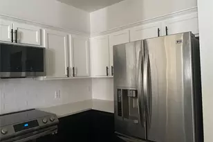 2743 Hyde Park Dr, Grand Prairie, TX 75050 - Photo 21