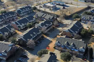 2743 Hyde Park Dr, Grand Prairie, TX 75050 - Photo 5