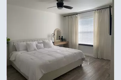 2743 Hyde Park Drive, Grand Prairie, TX 75050 - Photo 17