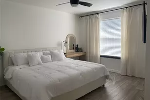 2743 Hyde Park Dr, Grand Prairie, TX 75050 - Photo 17