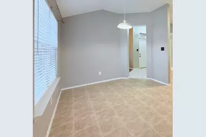 6700 Periwinkle Drive, Arlington, TX 76002 - Photo 5