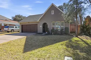 4817 Collinwood Ave, Fort Worth, TX 76107 - Photo 3