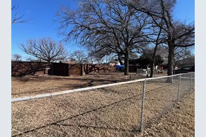 1006 N Masters Drive, Dallas, TX 75217 - Photo 5