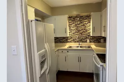 3811 Holland Avenue, Dallas, TX 75219 - Photo 7