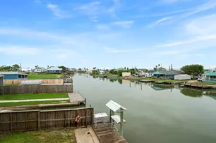 515 Copano Cove Rd, Rockport, TX 78382 - Photo 27