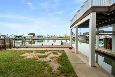 515 Copano Cove Road, Rockport, TX 78382 - Photo 35