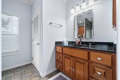 515 Copano Cove Road, Rockport, TX 78382 - Photo 19