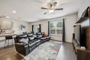 1010 Switchgrass Ln, Allen, TX 75013 - Photo 3