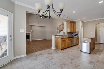 328 Tioga Street, Burleson, TX 76028 - Photo 11