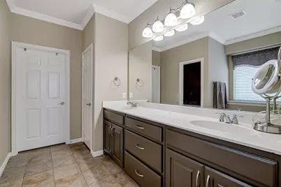 328 Tioga Street, Burleson, TX 76028 - Photo 15