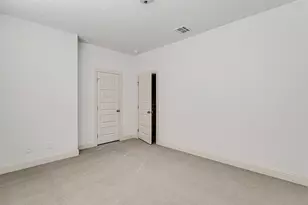 3155 N Glen Garden Dr N, Fort Worth, TX 76119 - Photo 11