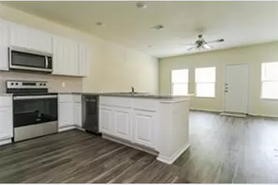 690 Union Street #1, Bonham, TX 75418 - Photo 5